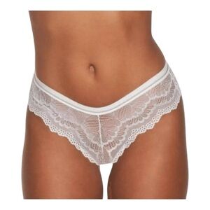 NWT! Fredrick’s of Hollywood Caroline White Metallic Sheer Lace Panties. Size 1X